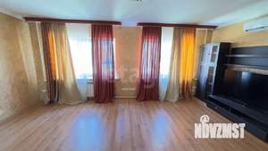Дом 370м², 3-этажный, участок 7 сот.  