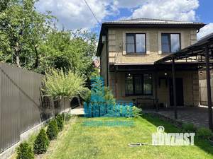 Дом 120м&sup2;, 2-этажный, участок 3 сот.  