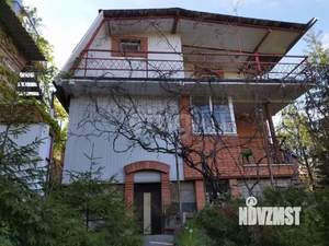 Дом 174м&sup2;, 2-этажный, участок 6 сот.  