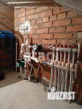 Дом 140м&sup2;, 2-этажный, участок 3 сот.  