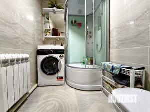 Дом 94м&sup2;, 2-этажный, участок 9 сот.  