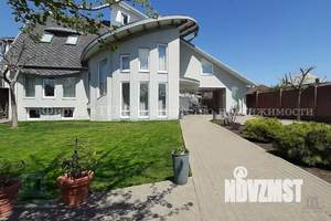 Коттедж 430м², 2-этажный, участок 6 сот.  