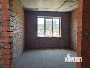 Дом 289м&sup2;, 2-этажный, участок 4 сот.  