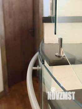 Дом 486м², 3-этажный, участок 6 сот.  