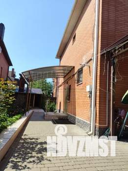 Дом 228м&sup2;, 2-этажный, участок 5 сот.  