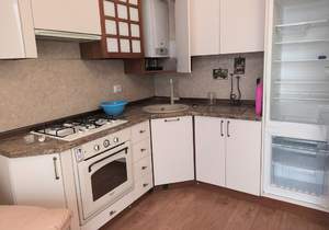 Дом 105м&sup2;, 2-этажный, участок 3 сот.  