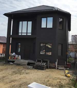 Дом 150м&sup2;, 2-этажный, участок 5 сот.  