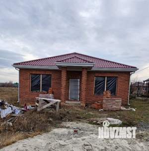 Дом 108м&sup2;, 1-этажный, участок 4 сот.  