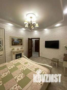 Коттедж 210м&sup2;, 1-этажный, участок 4 сот.  