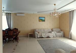 Дом 240м², 3-этажный, участок 3 сот.  