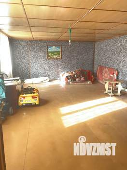 Дом 180м&sup2;, 2-этажный, участок 3 сот.  