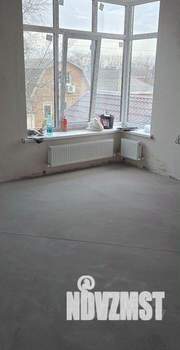 Дом 195м², 2-этажный, участок 3 сот.  