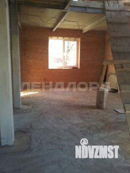 Дом 160м², 2-этажный, участок 5 сот.  