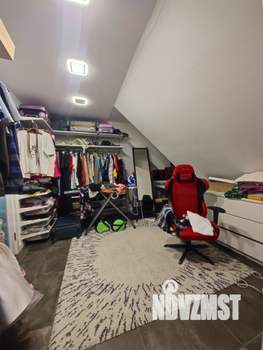 Дом 130м&sup2;, 2-этажный, участок 4 сот.  