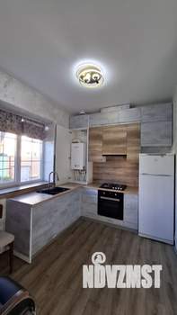 Дом 80м&sup2;, 2-этажный, участок 3 сот.  