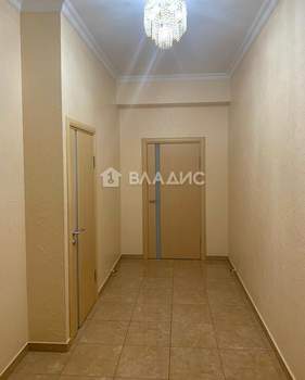 Дом 387м², 2-этажный, участок 5 сот.  