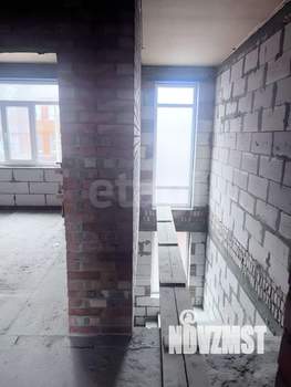 Дом 98м&sup2;, 2-этажный, участок 2 сот.  