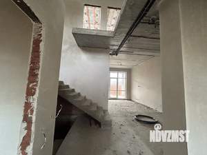 Дом 240м², 3-этажный, участок 3 сот.  