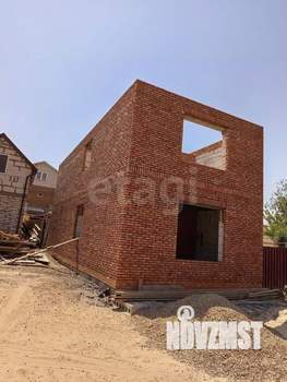 Дом 102м&sup2;, 2-этажный, участок 2 сот.  