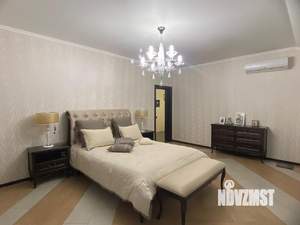 Дом 220м², 3-этажный, участок 3 сот.  