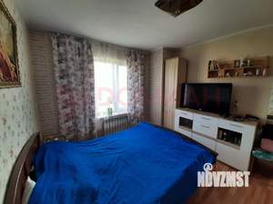 Дом 100м&sup2;, 2-этажный, участок 5 сот.  