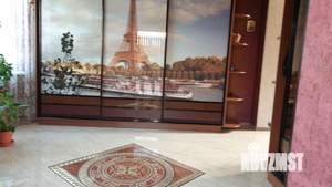 Дом 190м&sup2;, 2-этажный, участок 3 сот.  