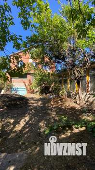 Дом 258м², 3-этажный, участок 6 сот.  