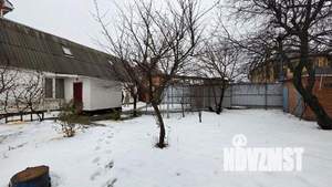 Дом 60м&sup2;, 2-этажный, участок 6 сот.  