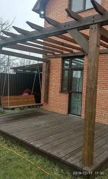 Дом 220м², 2-этажный, участок 6 сот.  