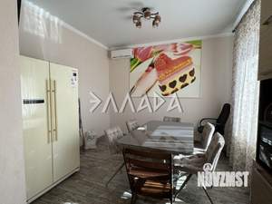 Дом 110м&sup2;, 2-этажный, участок 3 сот.  