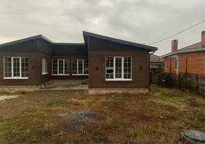 Дом 110м&sup2;, 1-этажный, участок 6 сот.  