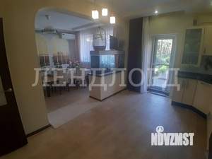 Дом 163м&sup2;, 2-этажный, участок 6 сот.  