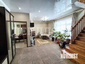 Дом 131м&sup2;, 2-этажный, участок 7 сот.  