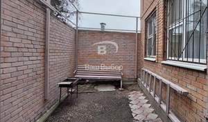 Дом 310м&sup2;, 2-этажный, участок 3 сот.  