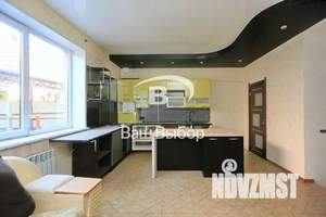 Дом 140м&sup2;, 2-этажный, участок 3 сот.  