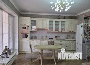 Дом 105м&sup2;, 2-этажный, участок 3 сот.  