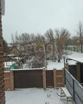 Дом 168м&sup2;, 2-этажный, участок 3 сот.  