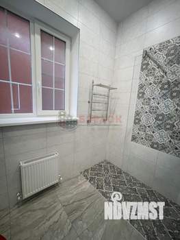 Дом 248м², 2-этажный, участок 3 сот.  