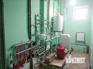 Дом 222м&sup2;, 2-этажный, участок 7 сот.  