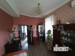 Дом 133м&sup2;, 2-этажный, участок 3 сот.  