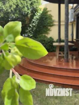 Дом 486м², 3-этажный, участок 6 сот.  