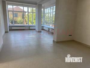 Дом 225м², 3-этажный, участок 4 сот.  