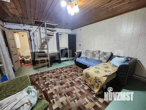 Дом 60м&sup2;, 2-этажный, участок 5 сот.  