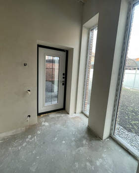 Дом 250м&sup2;, 1-этажный, участок 6 сот.  