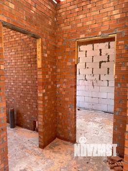 Дом 178м&sup2;, 2-этажный, участок 3 сот.  