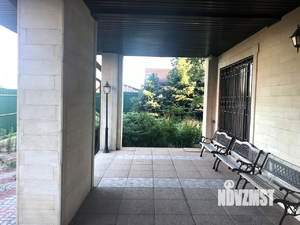 Дом 284м², 2-этажный, участок 6 сот.  