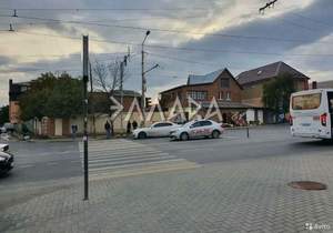 Дом 320м&sup2;, 2-этажный, участок 6 сот.  