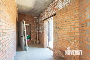 Дом 145м&sup2;, 2-этажный, участок 3 сот.  