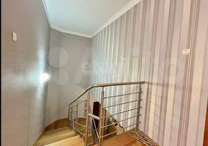 Дом 292м&sup2;, 3-этажный, участок 6 сот.  