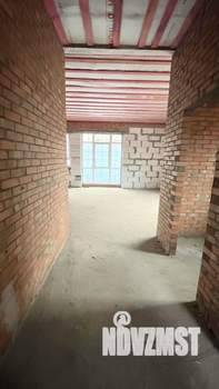 Дом 130м&sup2;, 1-этажный, участок 6 сот.  